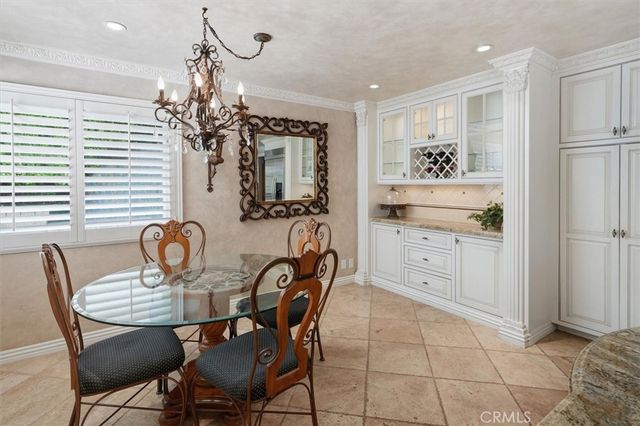 25006 Highspring Avenue, Newhall, CA 91321