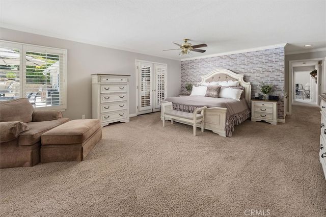 25006 Highspring Avenue, Newhall, CA 91321