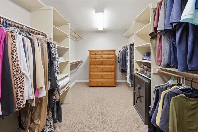25006 Highspring Avenue, Newhall, CA 91321