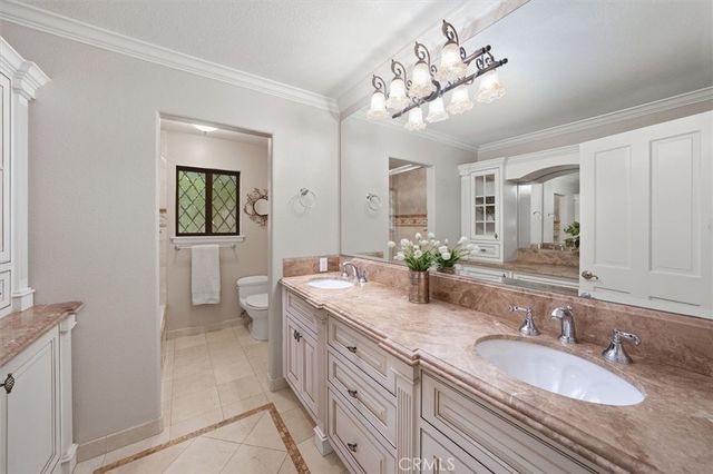 25006 Highspring Avenue, Newhall, CA 91321