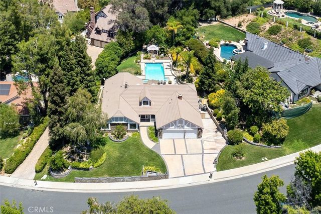 25006 Highspring Avenue, Newhall, CA 91321