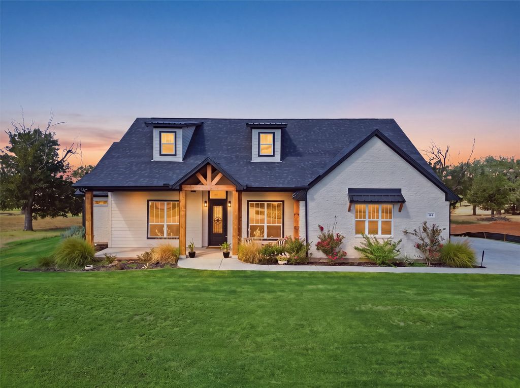 2181 Middlewood Circle, Granbury, TX 76049 — exterior