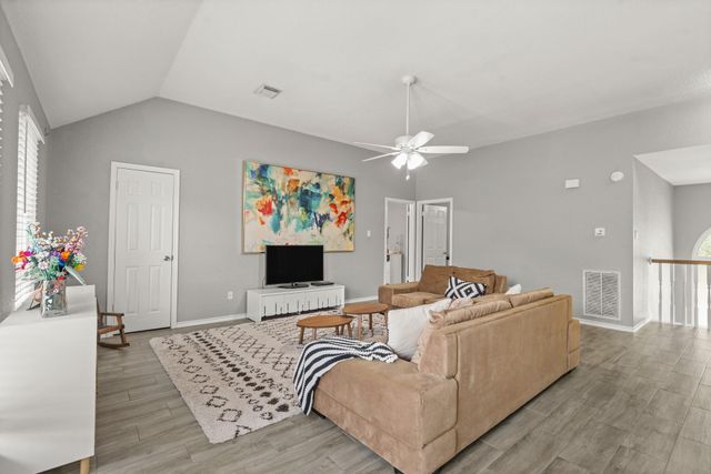 1406 Pambrooke Lane, Houston, TX 77094