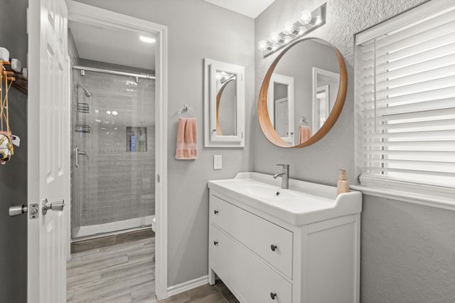 1406 Pambrooke Lane, Houston, TX 77094