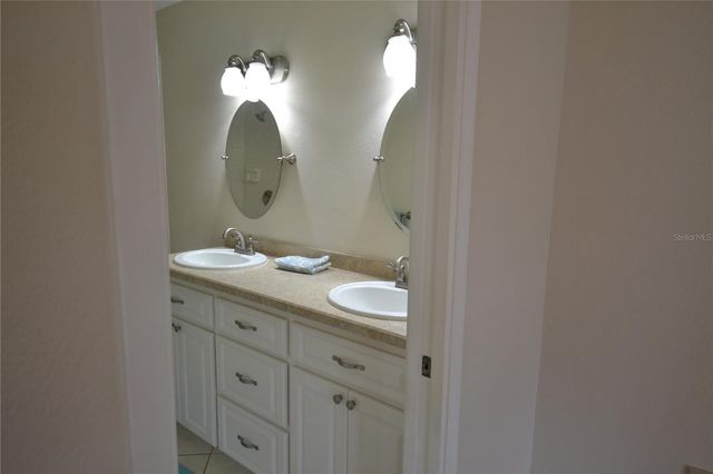 605 LENNOX ROAD W, Palm Harbor, FL 34683