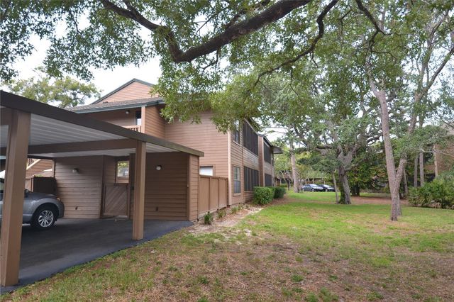605 LENNOX ROAD W, Palm Harbor, FL 34683