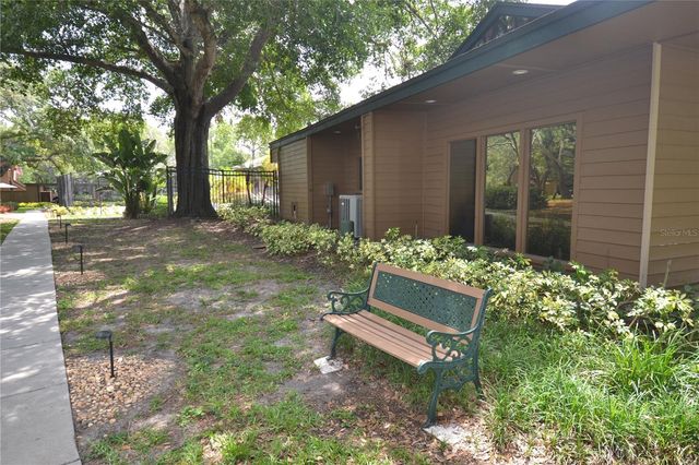 605 LENNOX ROAD W, Palm Harbor, FL 34683