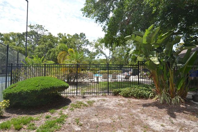 605 LENNOX ROAD W, Palm Harbor, FL 34683