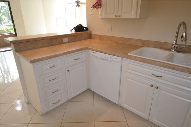 605 LENNOX ROAD W, Palm Harbor, FL 34683