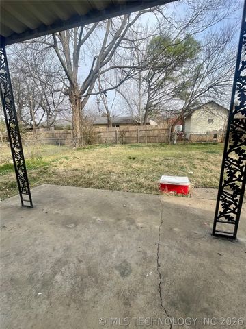 1835 N Louisville Avenue, Tulsa, OK 74115