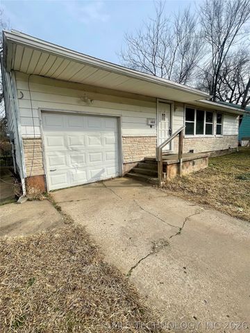 1835 N Louisville Avenue, Tulsa, OK 74115