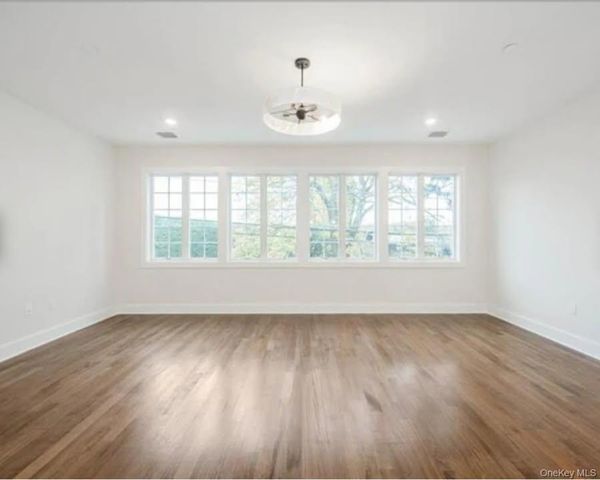 142 Maple Avenue, Rye, NY 10580