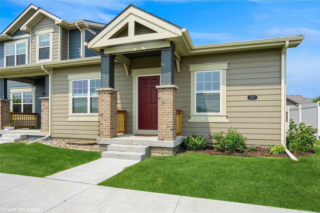 523 SW Heritage Lane, Ankeny, IA 50023