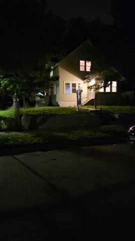 2407 N 4th, Minneapolis, MN 55411