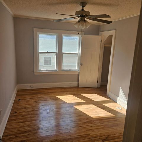 2407 N 4th, Minneapolis, MN 55411