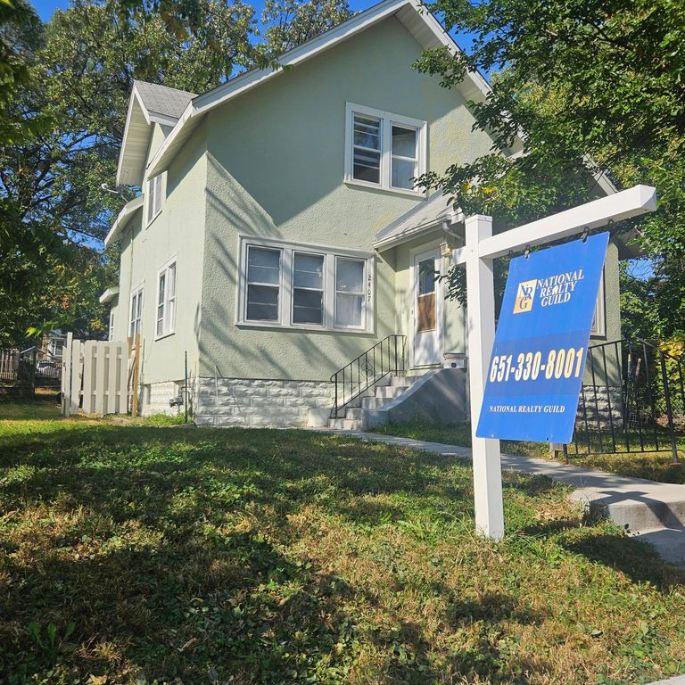 2407 N 4th, Minneapolis, MN 55411