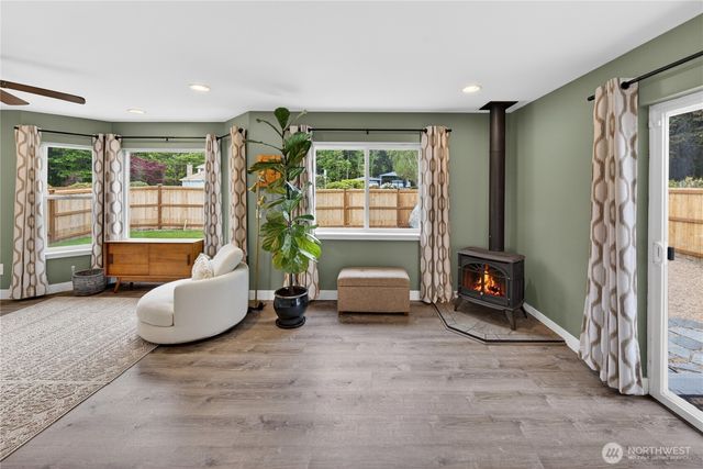1584 Country Club Drive, Camano Island, WA 98282