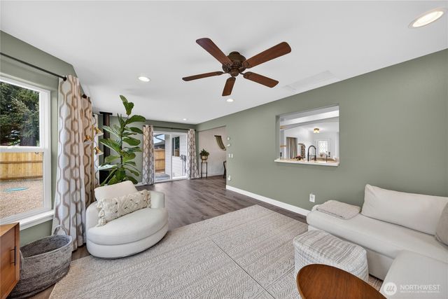 1584 Country Club Drive, Camano Island, WA 98282