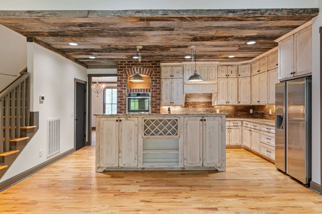 1000 Garner Hall Ln, Franklin, TN 37064