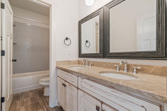 1000 Garner Hall Ln, Franklin, TN 37064