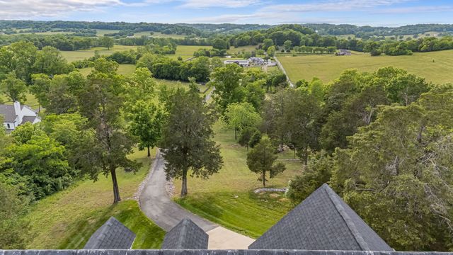 1000 Garner Hall Ln, Franklin, TN 37064
