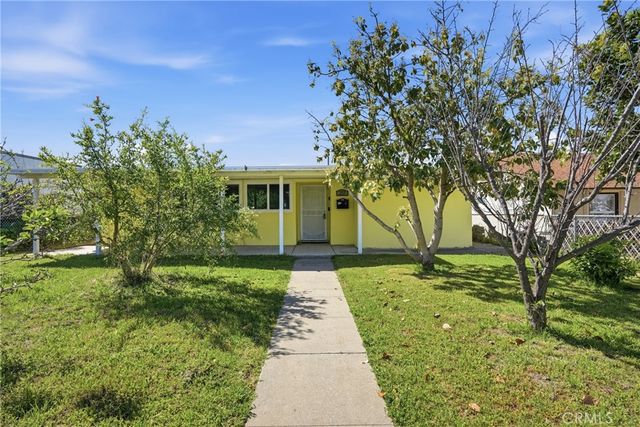 217 N M Street, Lompoc, CA 93436