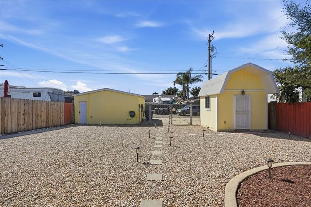 217 N M Street, Lompoc, CA 93436