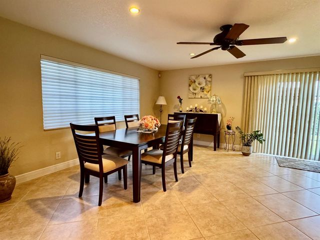 10520 NW 43rd Court, Coral Springs, FL 33065