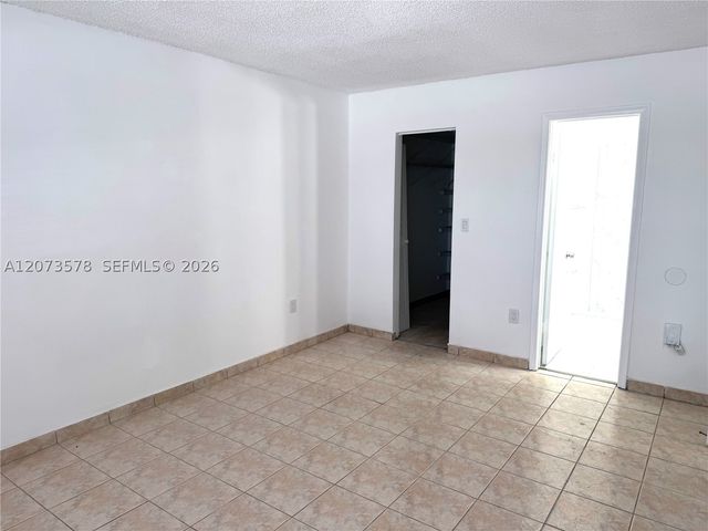 14829 SW 80th St 202-3, Miami, FL 33193
