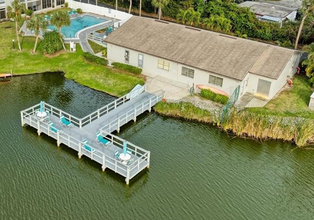 3276 LAKE BAYSHORE DRIVE N O-517, Bradenton, FL 34205