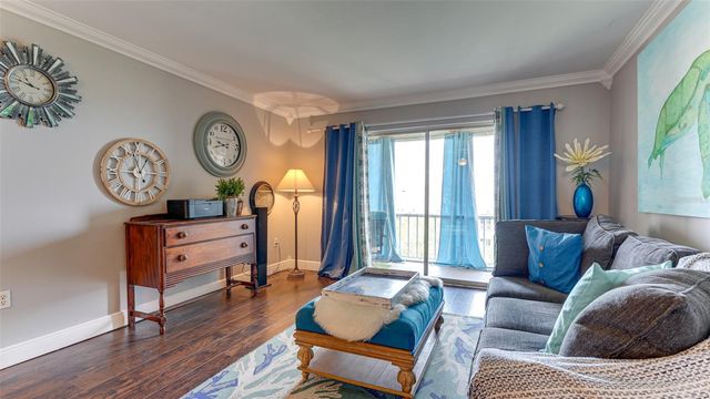 3276 LAKE BAYSHORE DRIVE N O-517, Bradenton, FL 34205