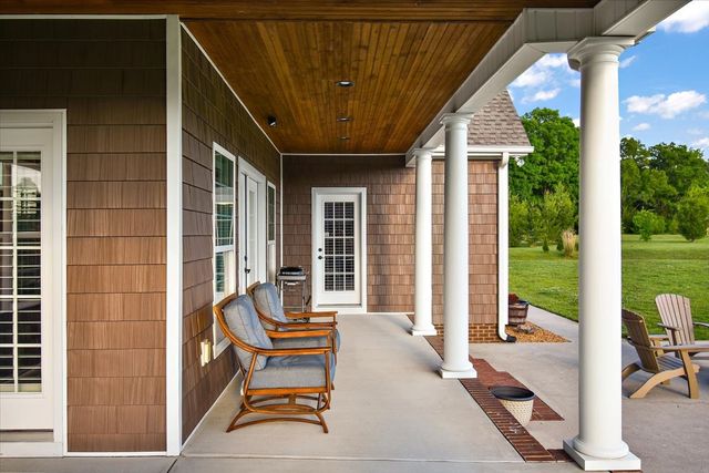 251 Old Shelbyville Hwy, Tullahoma, TN 37388
