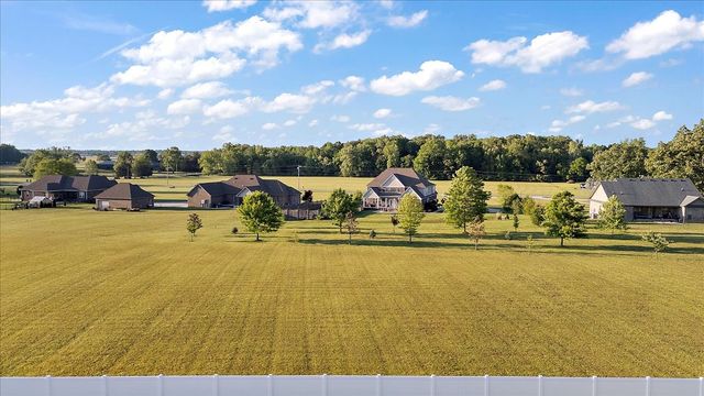 251 Old Shelbyville Hwy, Tullahoma, TN 37388
