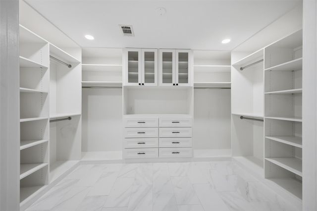 12126 Kimberley Lane, Houston, TX 77024