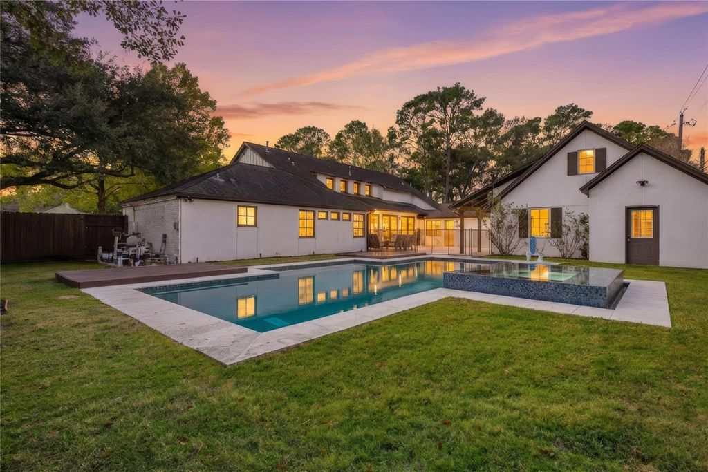 12126 Kimberley Lane, Houston, TX 77024