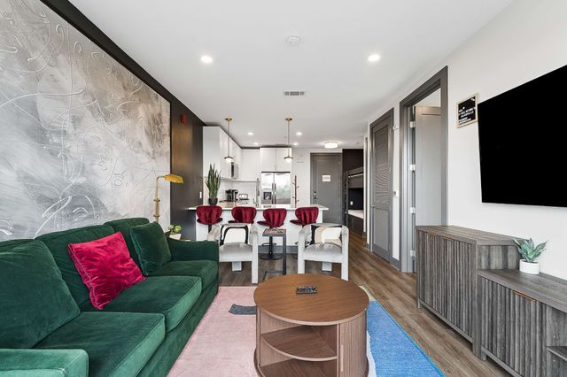 65 Lindsley Ave Apt 410, Nashville, TN 37210