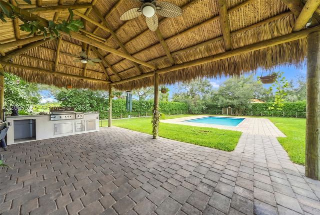 29415 SW 197th Ave, Homestead, FL 33030