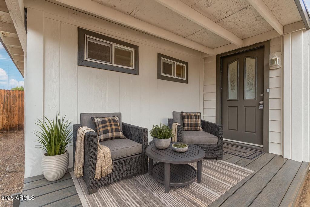 1138 S 76TH Place, Mesa, AZ 85208