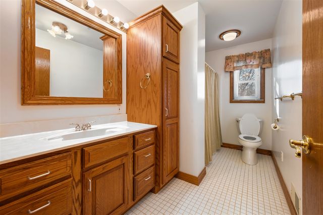 3285 Mineral Springs Trail, Mount Pleasant, MI 48858