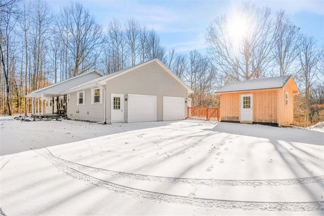 3285 Mineral Springs Trail, Mount Pleasant, MI 48858