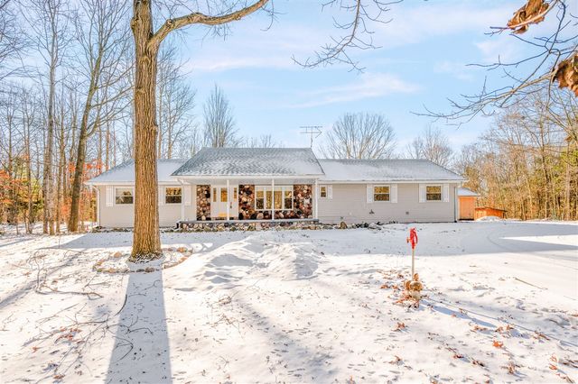 3285 Mineral Springs Trail, Mount Pleasant, MI 48858