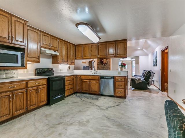 7316 NW 129th Street, Oklahoma City, OK 73142