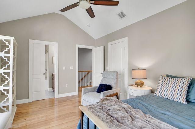 101 Turtle Brook Rd 101, Canton, MA 02021