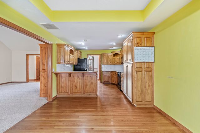 3815 N Mill Ridge Avenue, Springfield, MO 65803