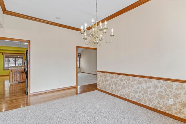 3815 N Mill Ridge Avenue, Springfield, MO 65803