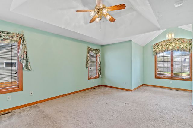 3815 N Mill Ridge Avenue, Springfield, MO 65803