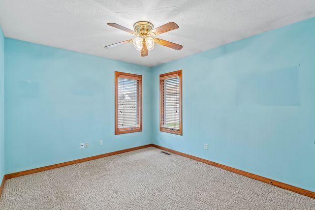 3815 N Mill Ridge Avenue, Springfield, MO 65803