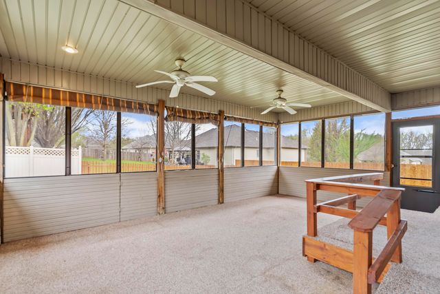 3815 N Mill Ridge Avenue, Springfield, MO 65803