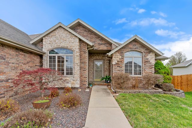 3815 N Mill Ridge Avenue, Springfield, MO 65803