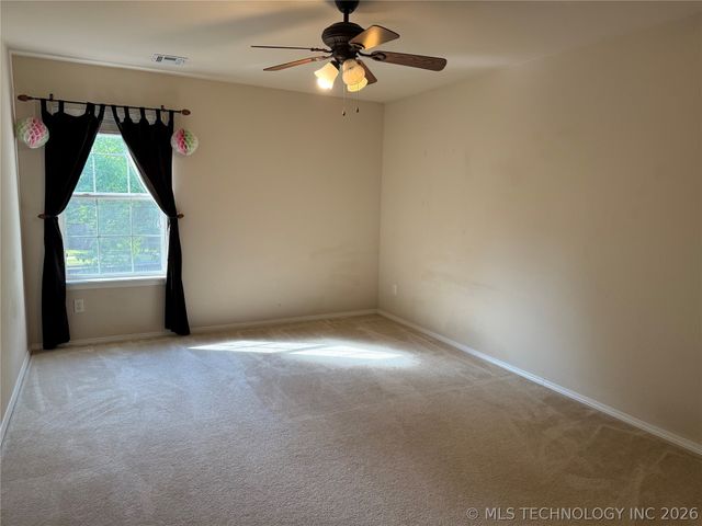 7882 S 95th East Avenue, Tulsa, OK 74133